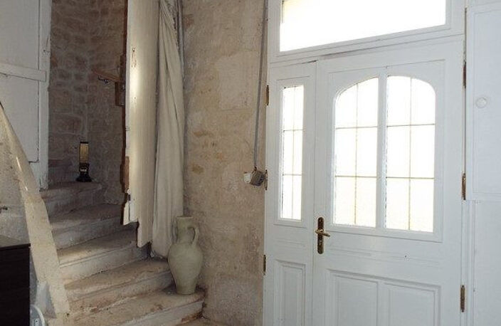 Belle Bâtisse début 16éme siècle — photo 4