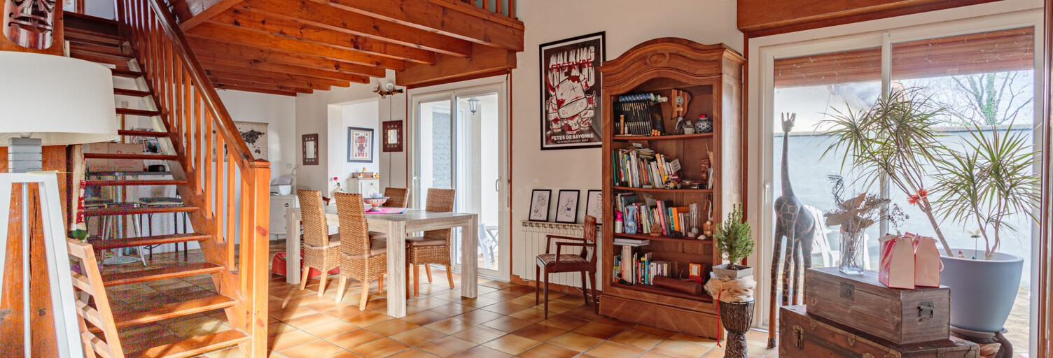 Maison 4 Pièces 139 m² à vendre à Saint-Laurent-de-Gosse (40390)