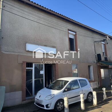 Commerce 10 pièces 216667 €