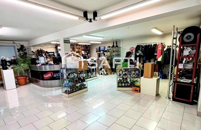 EN EXCLUSIVITÉ  À Vendre Local commercial 433 m² — photo 3