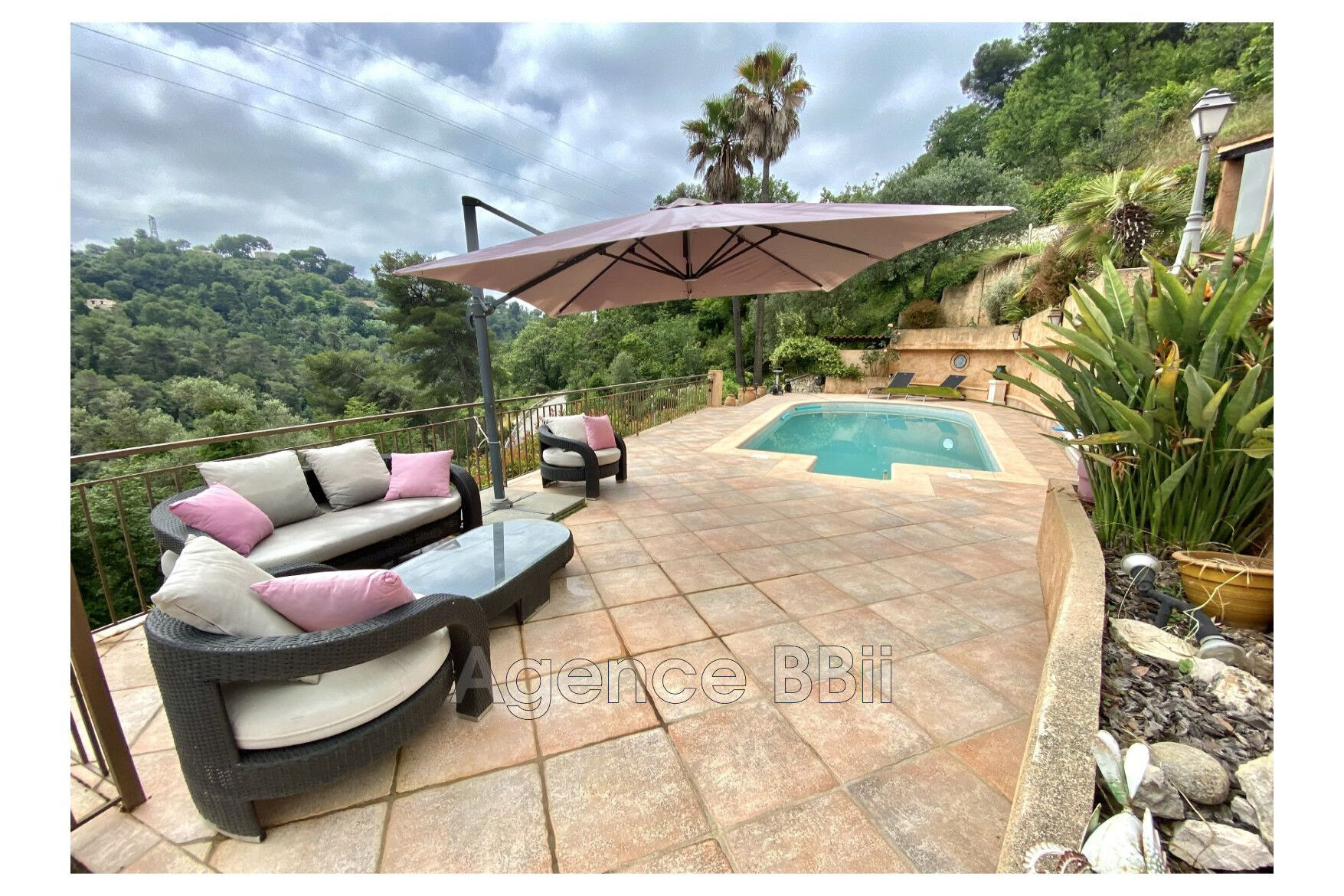 Villa / Maison  T4 à vendre Nice 06100