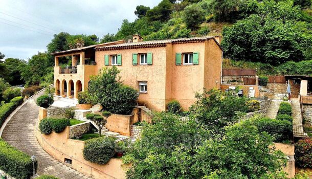 Villa / Maison 4 pièces  à vendre Nice 06100
