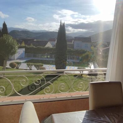 Appartement 3 pièces 240000 €