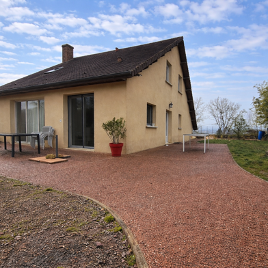 Maison 7 pièces 220000 €