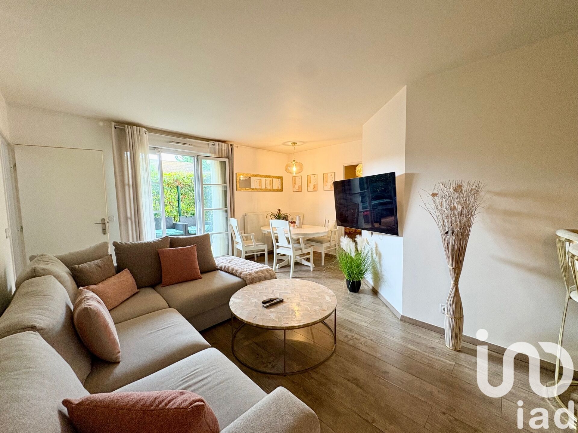 Vente Appartement 3 pièces - Photo 2