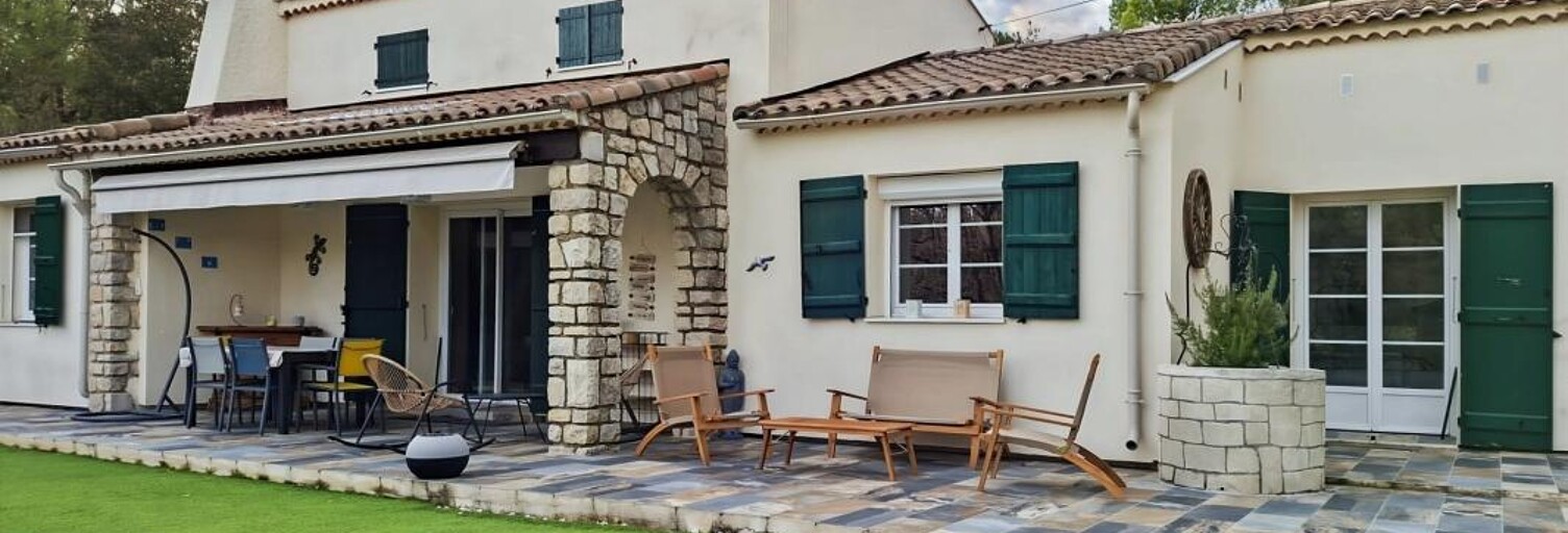 Maison 5 Pièces 120 m² à vendre à La Verdière (83560)