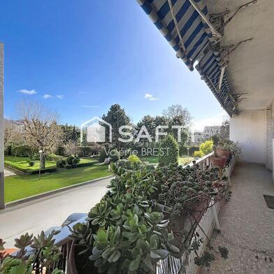 Appartement 4 pièces 327000 €