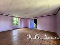 Ensemble immobilier avec garage et jardin — photo 3