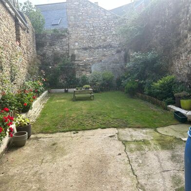 Immeuble  193000 €