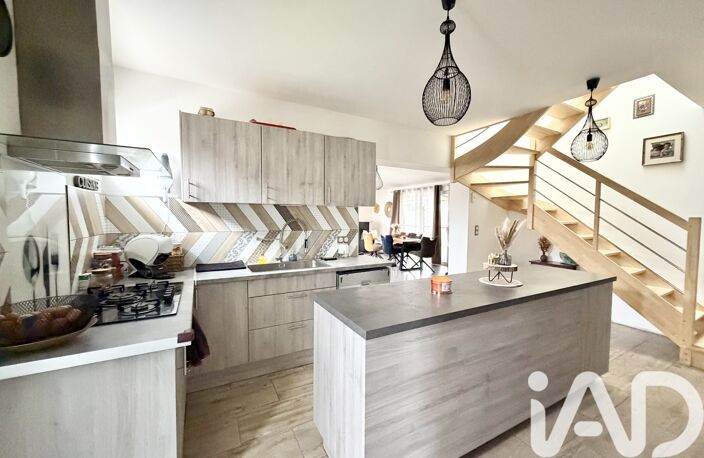 Vente Maison/villa 6 pièces — photo 4