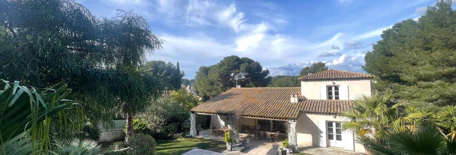 Maison 9 Pièces 333 m² à vendre à Sanary-sur-Mer (83110)