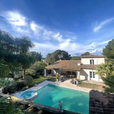 Maison 9 pièces 1790000 €