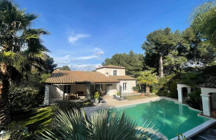 A VENDRE SANARY SUR MER 83110 QUARIER BEAUCOURS VILLA D EXCEPTION ! — photo 3