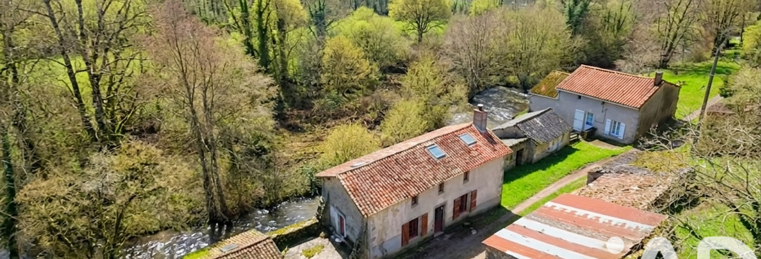 Maison 3 Pièces 130 m² à vendre à Saint-Aubin-le-Cloud (79450)