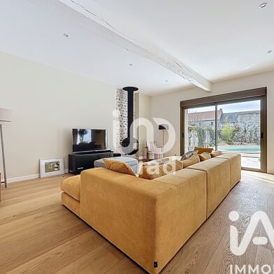 Maison 5 pièces 465000 €