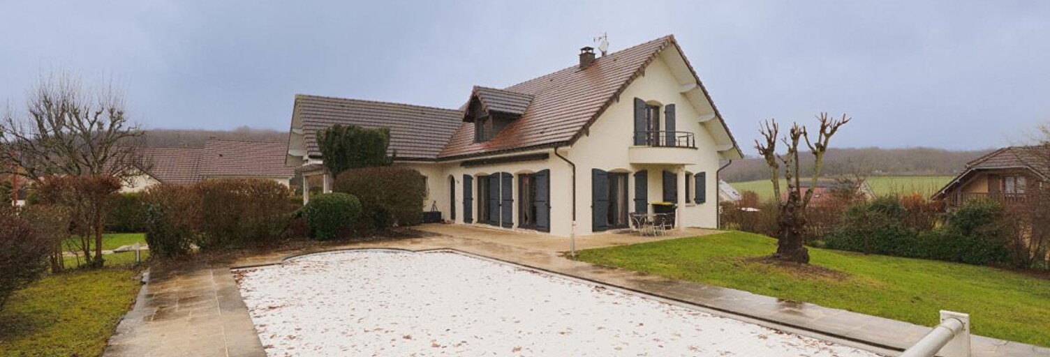 Maison 5 Pièces 182 m² à vendre à Dung (25550)