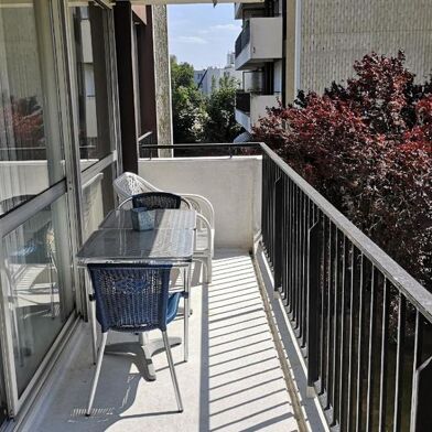 Appartement 4 pièces 1450 €