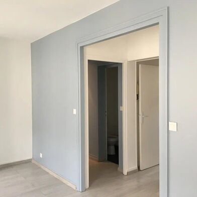 Appartement 3 pièces 850 €