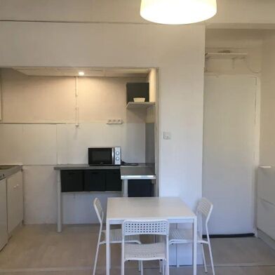 Appartement 2 pièces 720 €