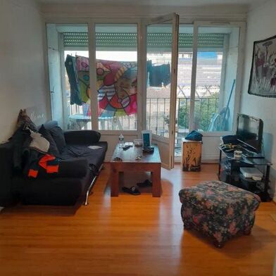 Appartement 1 pièces 450 €