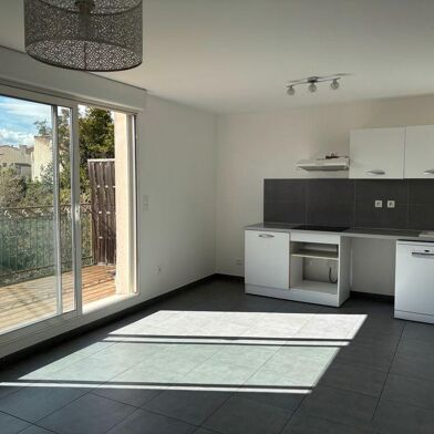 Appartement 3 pièces 1180 €