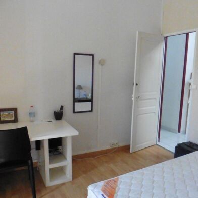 Appartement 1 pièces 320 €