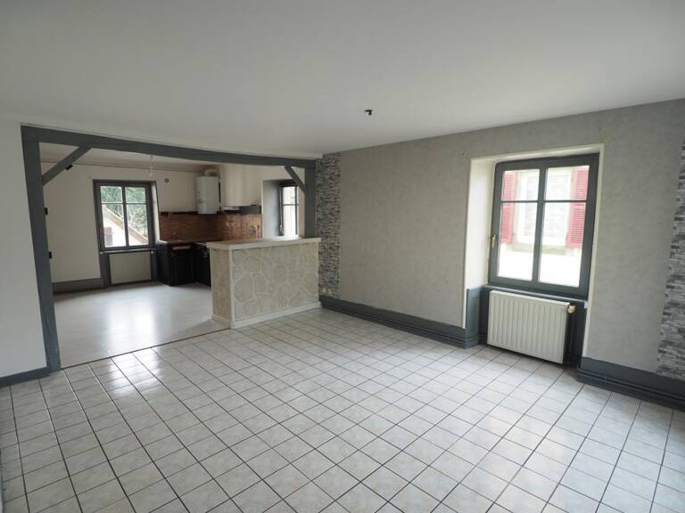 EXCLUSIF Giromagny - appartement T3/4 de 68 m2 avec jardin p — photo 1