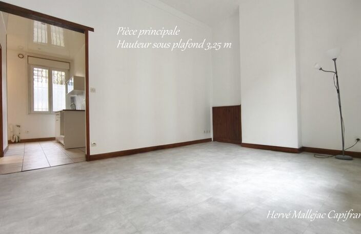 Appartement entièrement rénové 37,45 m² Carrez à vendre 2 pièces LE HAVRE (76) Copropriété bénévole — photo 2