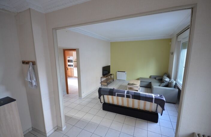 Proche de LA FERTE SOUS JOUARRE (77) à vendre maison de 7 pièces avec local commercial — photo 2