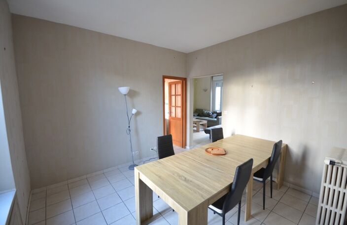 Proche de LA FERTE SOUS JOUARRE (77) à vendre maison de 7 pièces avec local commercial — photo 3