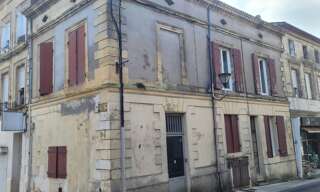 Immeuble  180 m² à vendre à Pauillac (33250)