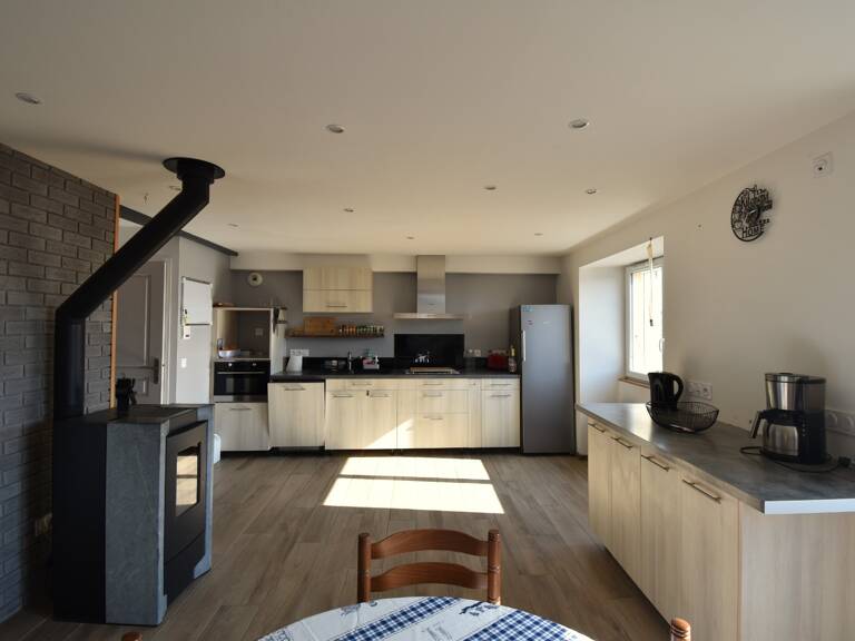 Charmante maison de village rénovée – 81 m² – Châteauneuf-de-Vernoux (07240) — photo 1