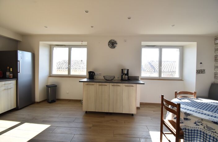 Charmante maison de village rénovée – 81 m² – Châteauneuf-de-Vernoux (07240) — photo 3
