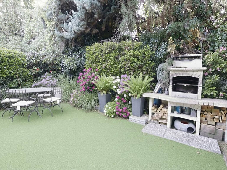 VILLA individuelle avec jardin et véranda — photo 1