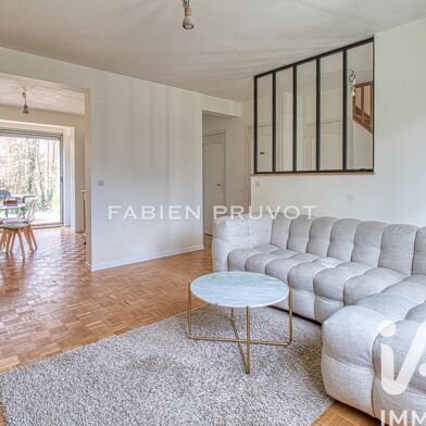 Maison 5 pièces 349000 €