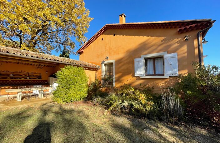 ROUSSILLON – Propriété d’exception au cœur des ocres, piscine et vue sublime sur le Luberon — photo 4