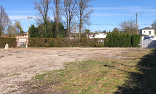Terrain  602 m² à vendre à Léognan (33850)