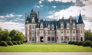 Maison 25 Pièces 3000 m² à vendre à Vierzon (18100)