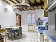 Beaucaire maison en pierre de  6 pièces  de 169 m² avec terrasses et doubles garages — photo 3