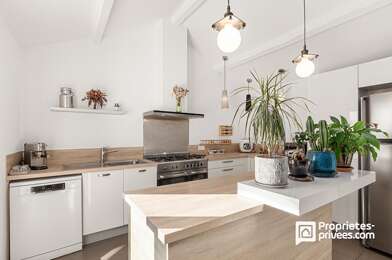 Maison 5 pièces 599000 €