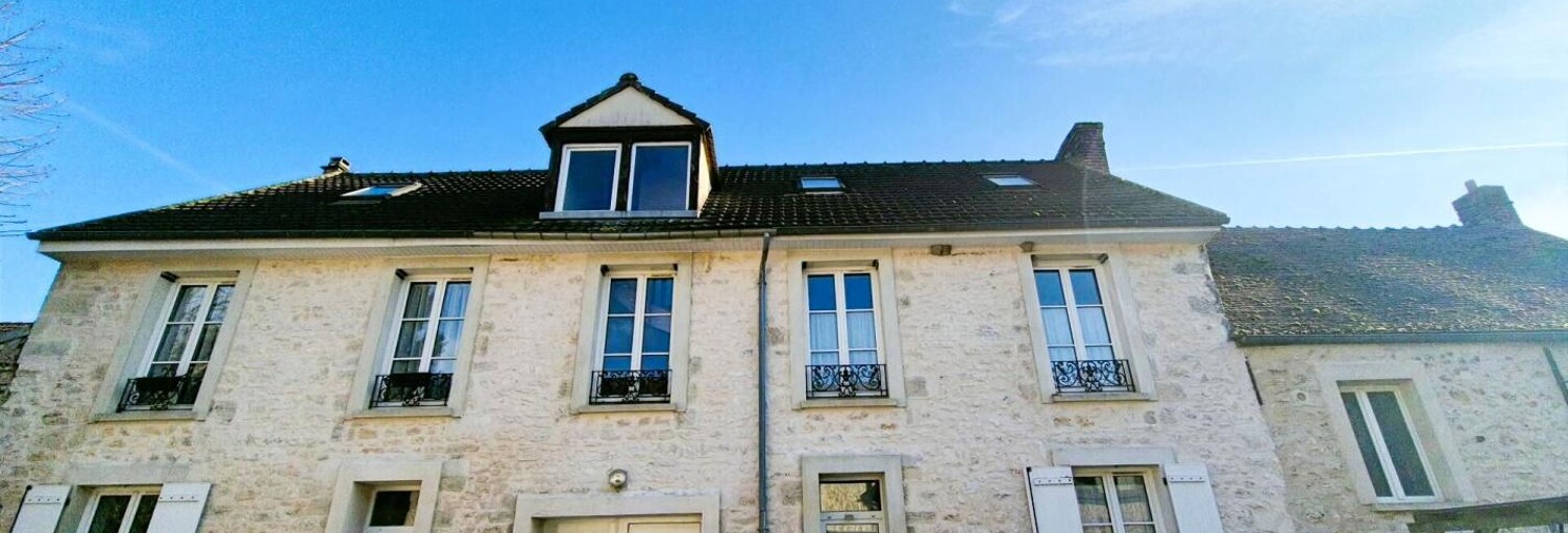 Immeuble  384 m² à vendre à Crépy-en-Valois (60800)