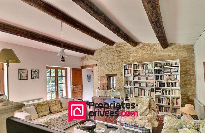 Uzès, proche , petit Mas  sur 5000 m2 de terrain — photo 2