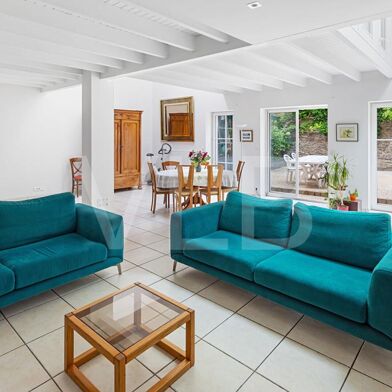 Maison 6 pièces 690000 €