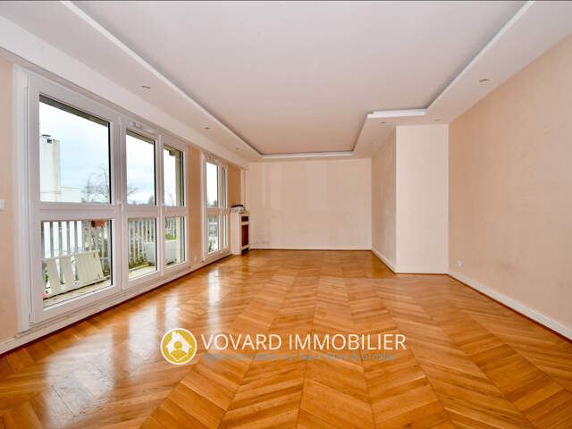 Appartement avec de beaux volumes dans résidence recherchée — photo du bien
