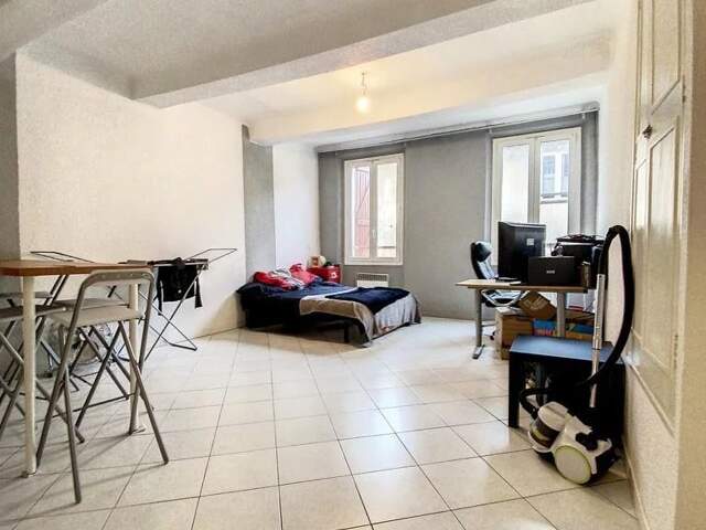 STUDIO POUR INVESTISSEMENT LOCATIF — photo du bien