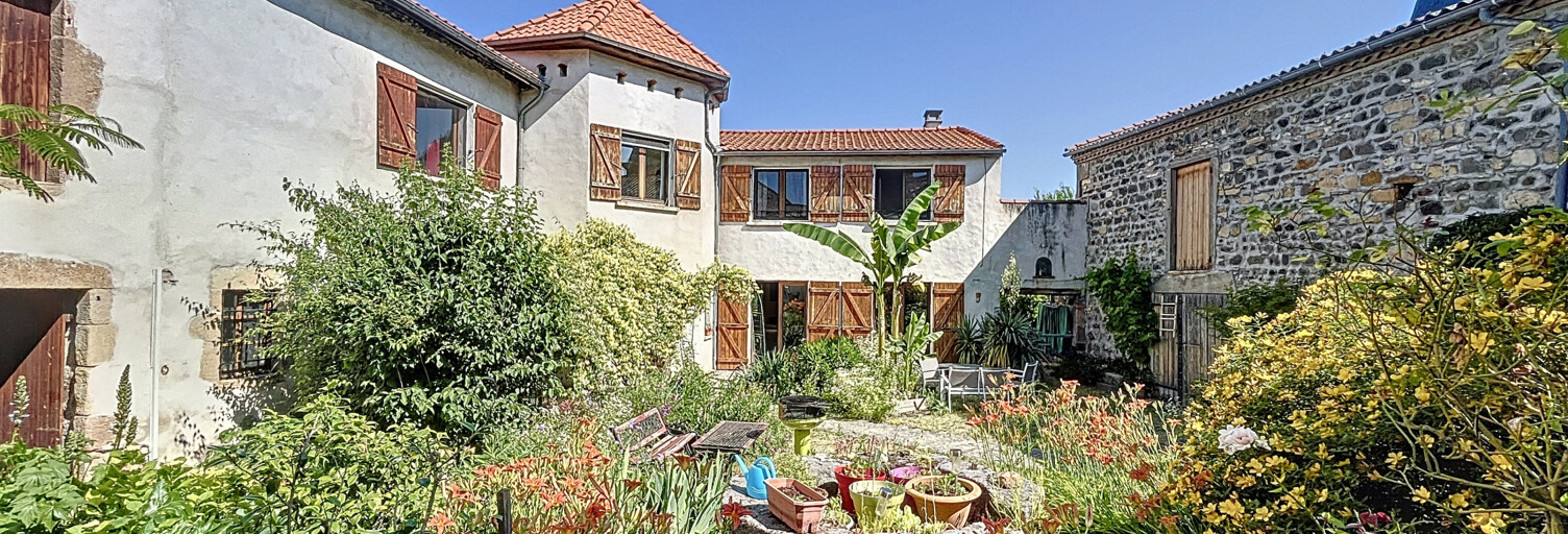 Maison 6 Pièces 152 m² à vendre à Chadeleuf (63320)