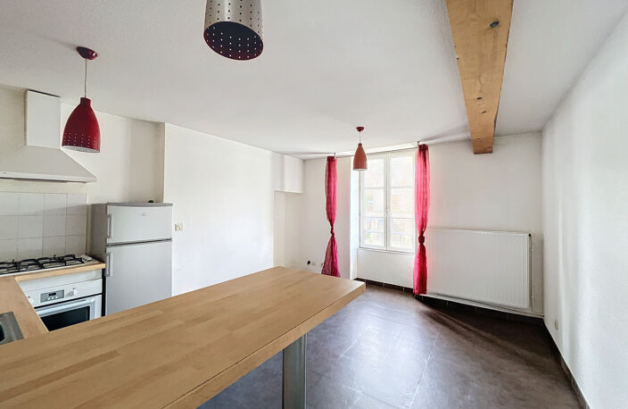 CHAMPEIX, appartement au 2ème étage — photo 2