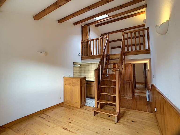 MONTAIGUT-LE-BLANC CENTRE — photo 1