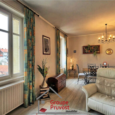 Appartement 6 pièces 210000 €