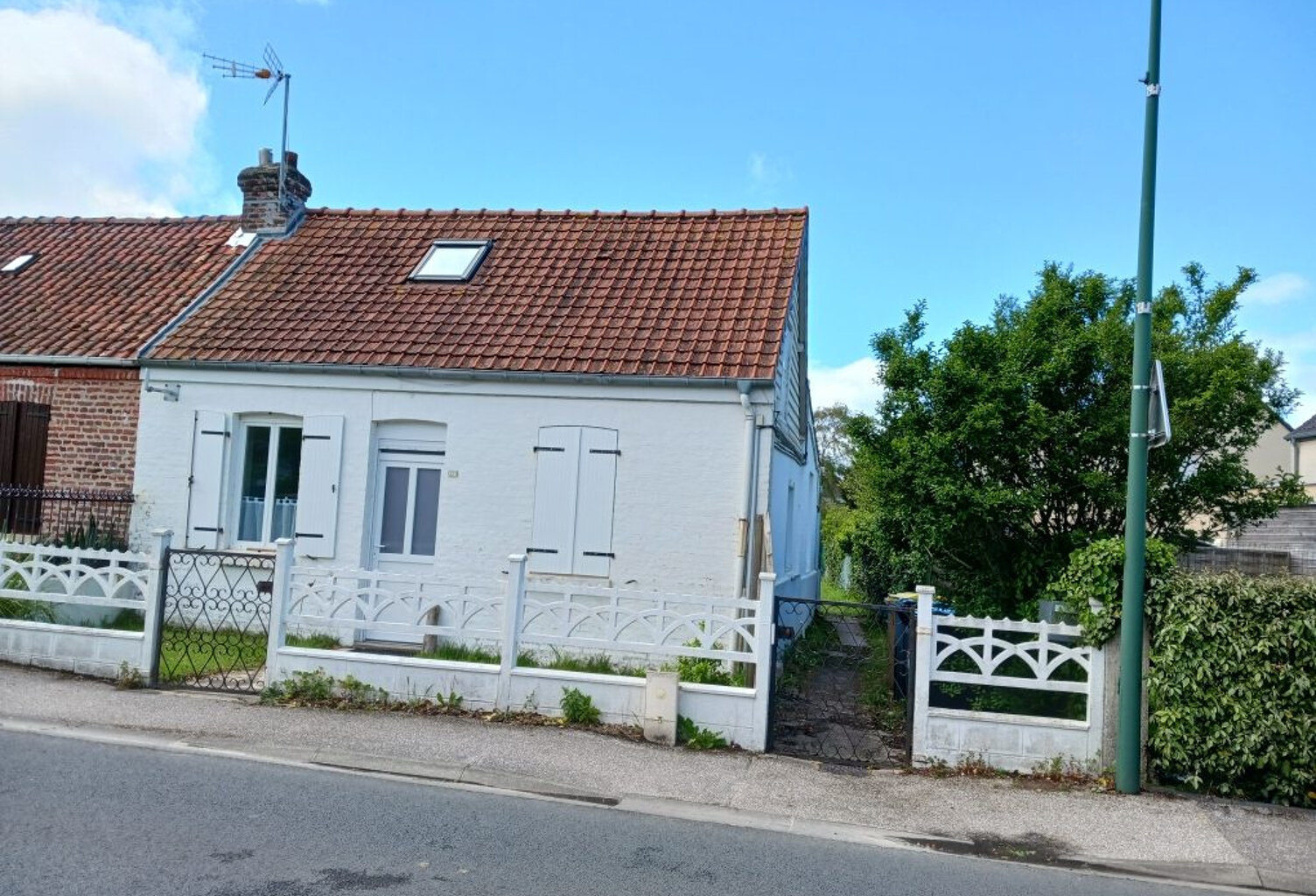 Maison semi mitoyenne, 7 studios et deux T2 — photo 1